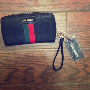 NWT! Steve Madden black motto stripe clutch
